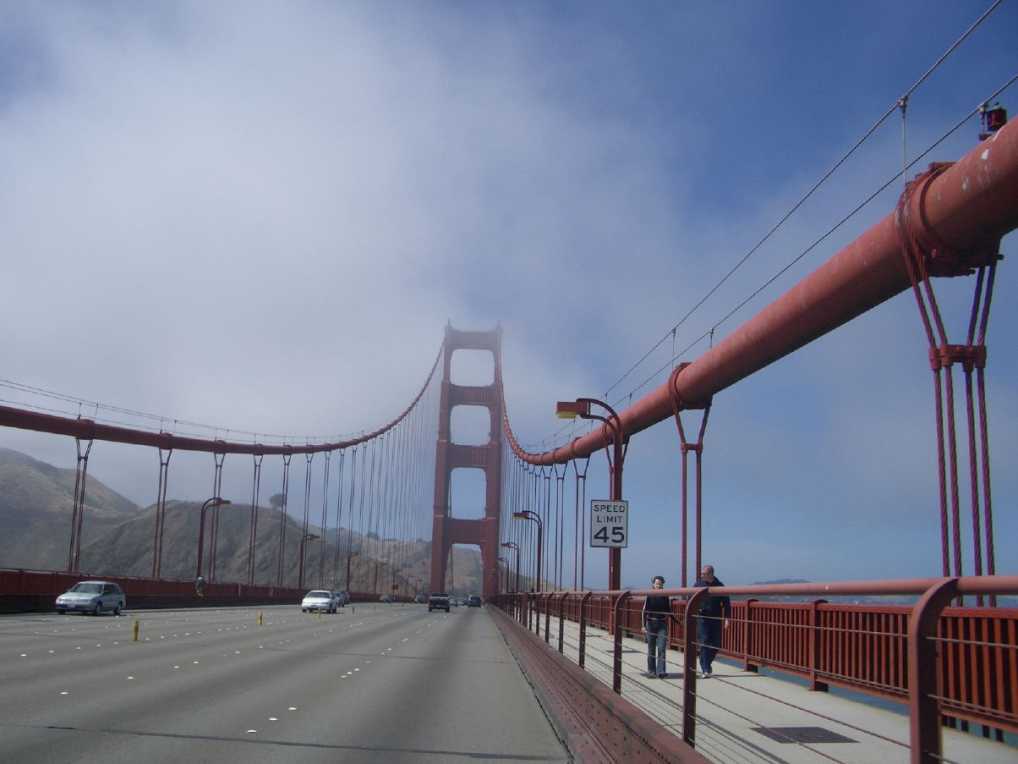 Auf der Golden Gate