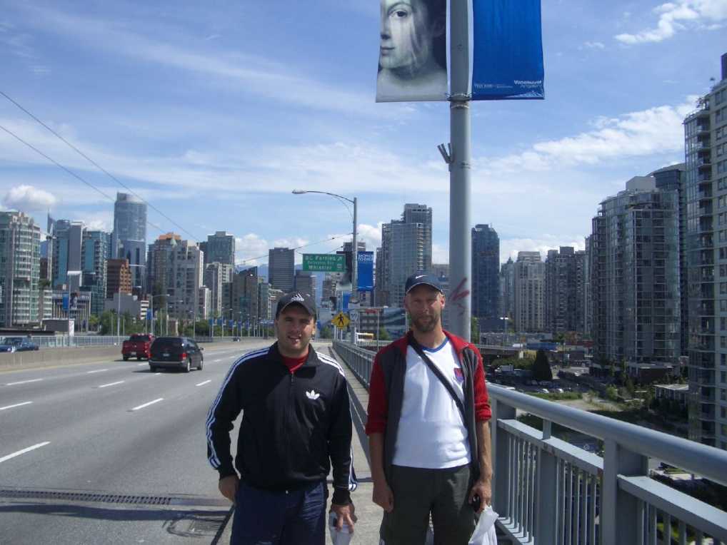 Auf der Granville Bridge